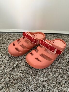 Women’s Coral TEVA Shoes